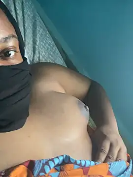 Auntkiki online show from June 2026 07:32:02 AM