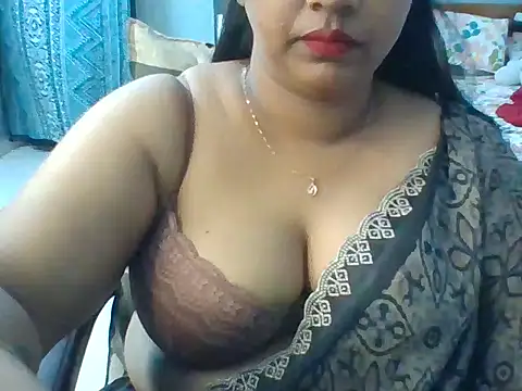 Snapshot of Tamil_hot_Meenu chatting on July 2026 05:42:02 PM Tamil hot Meenu online show from July 2026 05:42:02 PM