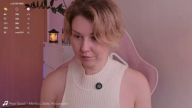ellathemuse online show from July 2026 01:09:01 PM