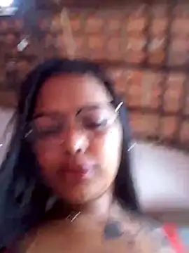 Snapshot of Silmara21 chatting on June 2026 05:39:01 PM Silmara21 online show from June 2026 05:39:01 PM