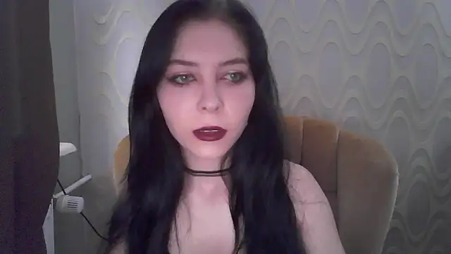 Snapshot of RileyTight chatting on June 2026 04:27:02 PM RileyTight online show from June 2026 04:27:02 PM
