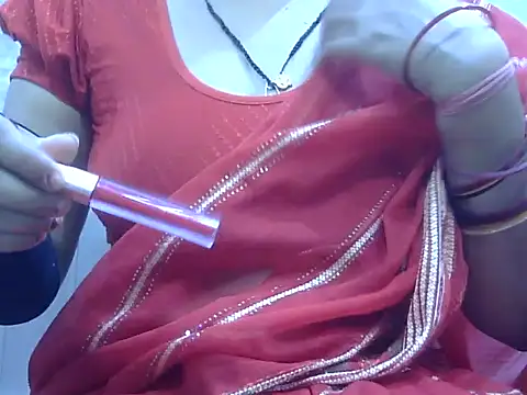 Snapshot of hey_darling_ chatting on June 2026 12:43:02 AM hey darling online show from June 2026 12:43:02 AM
