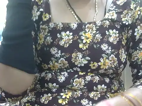 Snapshot of hey_darling_ chatting on July 2026 07:00:01 AM hey darling online show from July 2026 07:00:01 AM