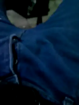 Snapshot of Singlemaleforcouples chatting on December 2024 01:33:02 PM Singlemaleforcouples online show from December 2024 01:33:02 PM