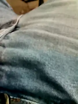 Snapshot of Singlemaleforcouples chatting on January 2025 11:50:02 AM Singlemaleforcouples online show from January 2025 11:50:02 AM