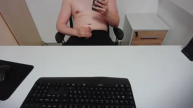 Snapshot of NightShadee2 chatting on June 2026 07:49:02 PM NightShadee2 online show from June 2026 07:49:02 PM