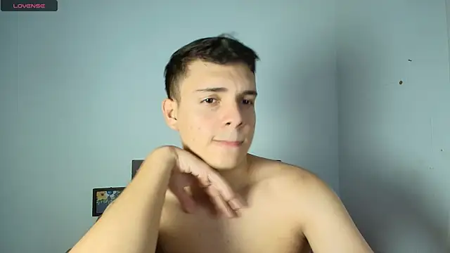 Snapshot of james_carter1 chatting on July 2026 12:13:01 AM james carter1 online show from July 2026 12:13:01 AM