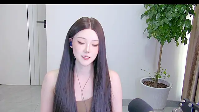 Yangyang5551 online show from June 2026 08:53:01 AM