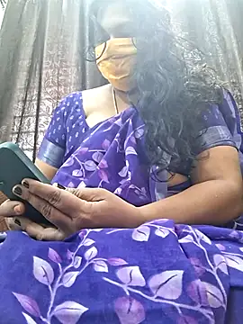 Snapshot of Hot_Sreeja_Tamil chatting on July 2026 04:26:02 AM Hot Sreeja Tamil online show from July 2026 04:26:02 AM