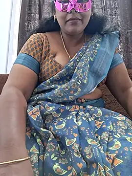 Snapshot of Hot_Sreeja_Tamil chatting on July 2026 04:30:01 AM Hot Sreeja Tamil online show from July 2026 04:30:01 AM