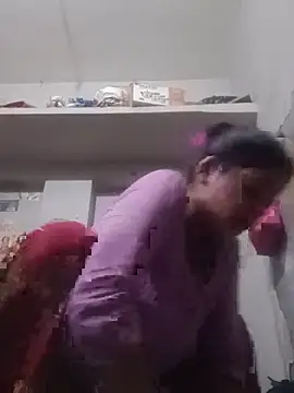 Snapshot of Hot_bhabi0123 chatting on June 2026 01:43:01 AM Hot bhabi0123 online show from June 2026 01:43:01 AM