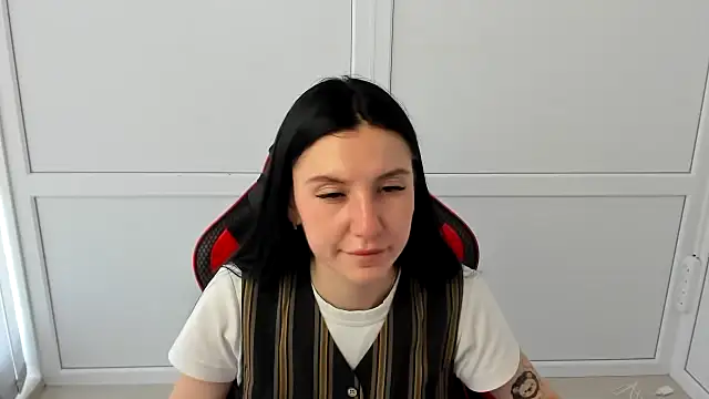 PatteMeoww online show from June 2026 12:03:02 PM