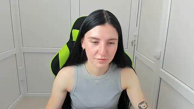 PatteMeoww online show from July 2026 12:19:02 PM