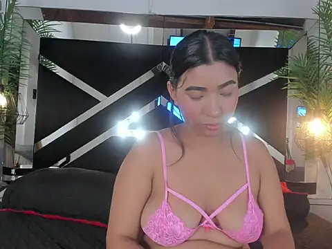 Snapshot of Little-Cherry- chatting on June 2026 06:02:01 PM Little-Cherry- online show from June 2026 06:02:01 PM