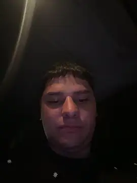 Snapshot of Lovers_room chatting on June 2026 04:15:01 AM Lovers room online show from June 2026 04:15:01 AM