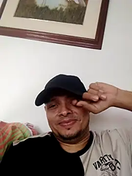 Snapshot of EnzoDesire chatting on June 2026 08:56:02 PM EnzoDesire online show from June 2026 08:56:02 PM