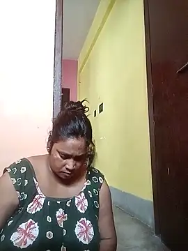 Snapshot of Sampa-hot-boudi chatting on June 2026 06:05:01 AM Sampa-hot-boudi online show from June 2026 06:05:01 AM