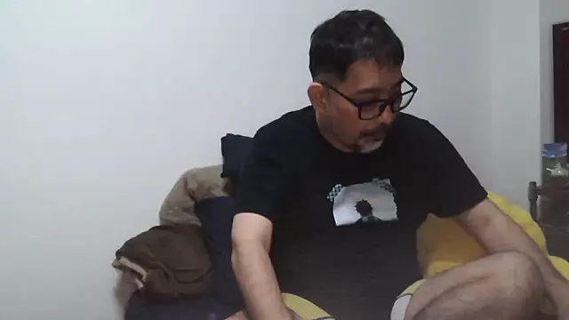 komadanaoki online show from July 2026 12:42:02 PM