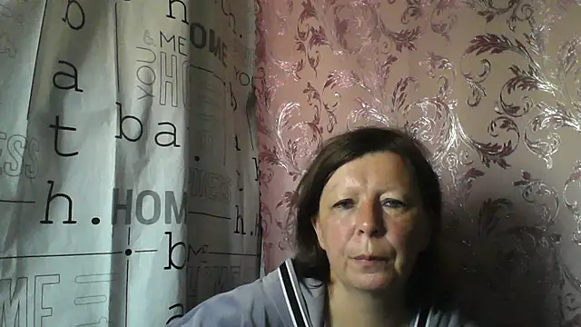 Schastlivaya43 online show from June 2026 06:29:02 AM