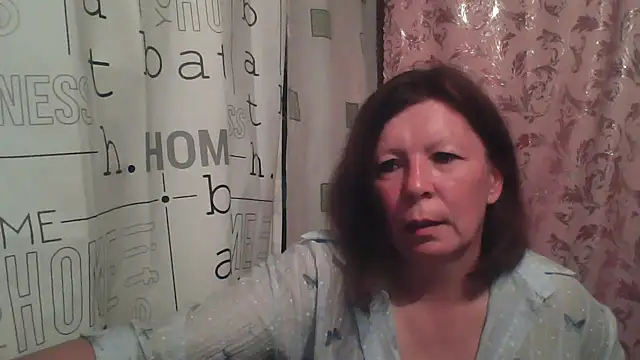 Snapshot of Schastlivaya43 chatting on June 2026 07:14:01 PM Schastlivaya43 online show from June 2026 07:14:01 PM