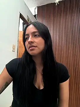 SophiCastro09  online show from June 2026 07:57:02 PM