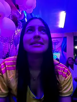 SophiCastro09  online show from July 2026 02:51:01 AM