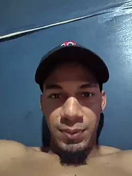 dobbye01 online show from June 2026 10:04:01 PM
