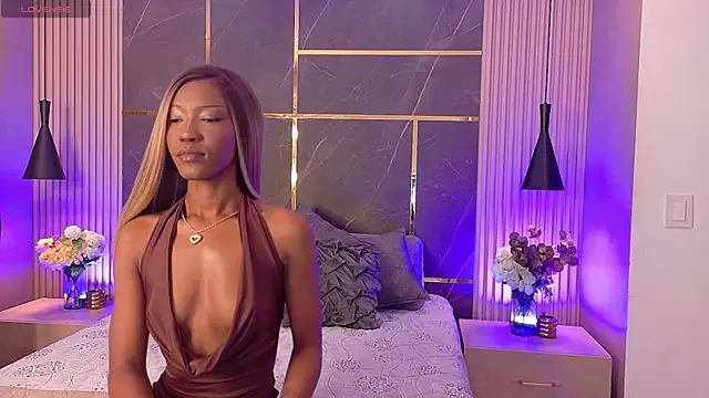 Snapshot of Charlotte-Brandt chatting on June 2026 04:15:02 AM Charlotte-Brandt online show from June 2026 04:15:02 AM