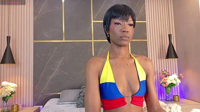 Snapshot of Charlotte-Brandt chatting on June 2026 05:13:02 AM Charlotte-Brandt online show from June 2026 05:13:02 AM