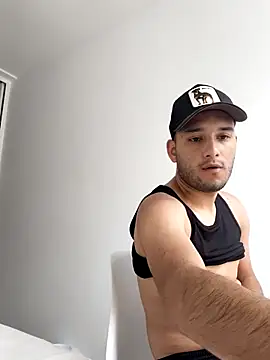 Snapshot of Thiago_Stone1 chatting on June 2026 09:19:02 PM Thiago Stone1 online show from June 2026 09:19:02 PM