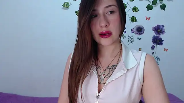 Snapshot of GirlAngell20 chatting on July 2026 02:36:01 AM GirlAngell20 online show from July 2026 02:36:01 AM