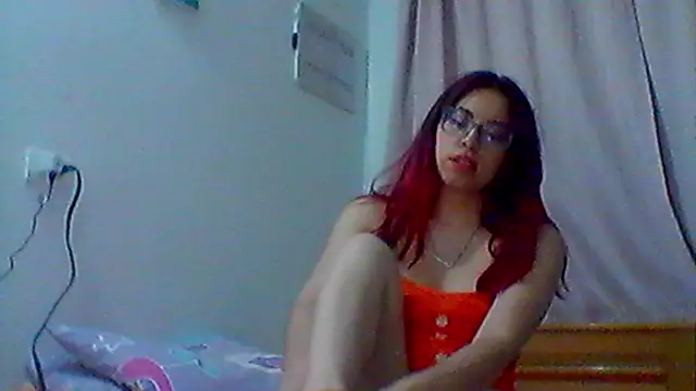 Snapshot of _CherrySweetie_ chatting on July 2026 04:18:01 AM CherrySweetie online show from July 2026 04:18:01 AM