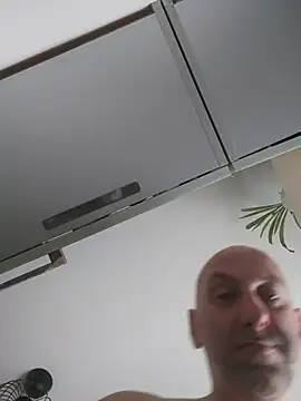 WienBearBi online show from June 2026 06:07:02 AM