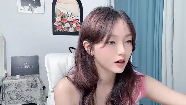 Snapshot of wenwen8888 chatting on June 2026 03:24:02 PM wenwen8888 online show from June 2026 03:24:02 PM