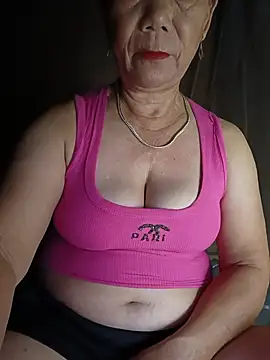 Snapshot of KK_orio chatting on July 2026 06:28:01 PM KK orio online show from July 2026 06:28:01 PM
