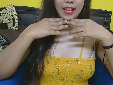 Snapshot of sweety-ritika chatting on June 2026 06:45:02 AM sweety-ritika online show from June 2026 06:45:02 AM