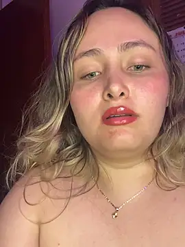 Snapshot of Rositafresitaa chatting on June 2026 04:35:02 AM Rositafresitaa online show from June 2026 04:35:02 AM