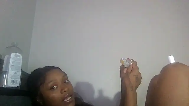 Prettywettkittycc online show from July 2026 03:00:02 AM