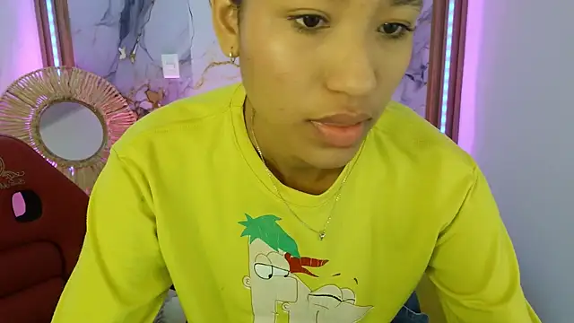 Snapshot of Kiimmy_m_ chatting on June 2026 12:25:02 PM Kiimmy m online show from June 2026 12:25:02 PM
