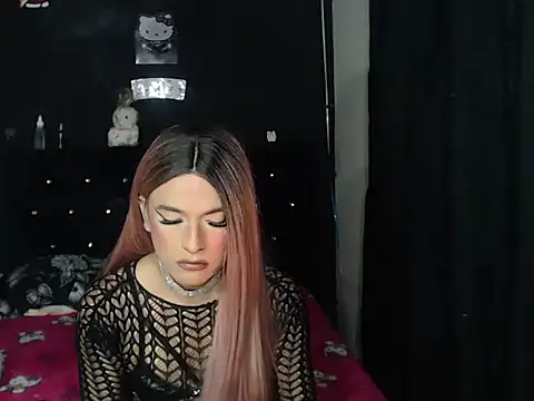 Snapshot of madame_kitty chatting on July 2026 11:52:02 PM madame kitty online show from July 2026 11:52:02 PM