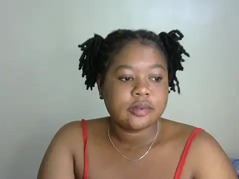 Snapshot of pretty_julie22 chatting on June 2026 12:42:02 PM pretty julie22 online show from June 2026 12:42:02 PM