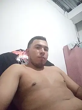 Snapshot of fer123H chatting on June 2026 10:30:02 PM fer123H online show from June 2026 10:30:02 PM