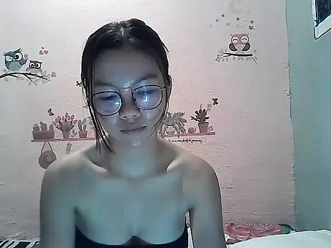Snapshot of ClassyCrushpinay chatting on June 2026 12:36:01 PM ClassyCrushpinay online show from June 2026 12:36:01 PM