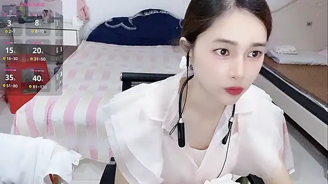 Snapshot of miaomiao-99 chatting on July 2026 04:41:02 AM miaomiao-99 online show from July 2026 04:41:02 AM
