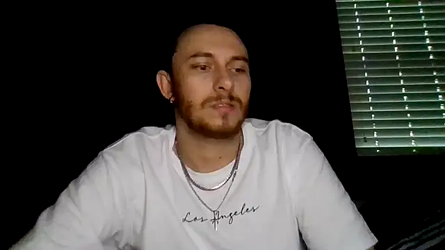Mikecloudyhawk online show from June 2026 01:04:02 PM