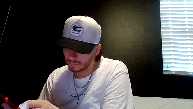 Mikecloudyhawk online show from June 2026 01:07:02 AM