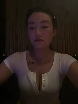 mollymm online show from July 2026 01:15:02 PM