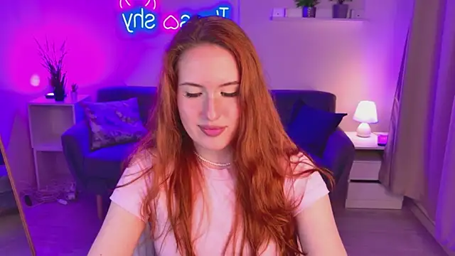 Snapshot of ChloeAster chatting on June 2026 10:33:01 PM ChloeAster online show from June 2026 10:33:01 PM