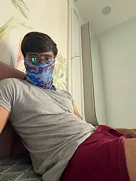 dreamy boy online show from June 2026 04:01:02 AM