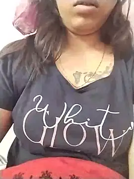 Snapshot of Hot_Riya04 chatting on June 2026 02:28:02 PM Hot Riya04 online show from June 2026 02:28:02 PM